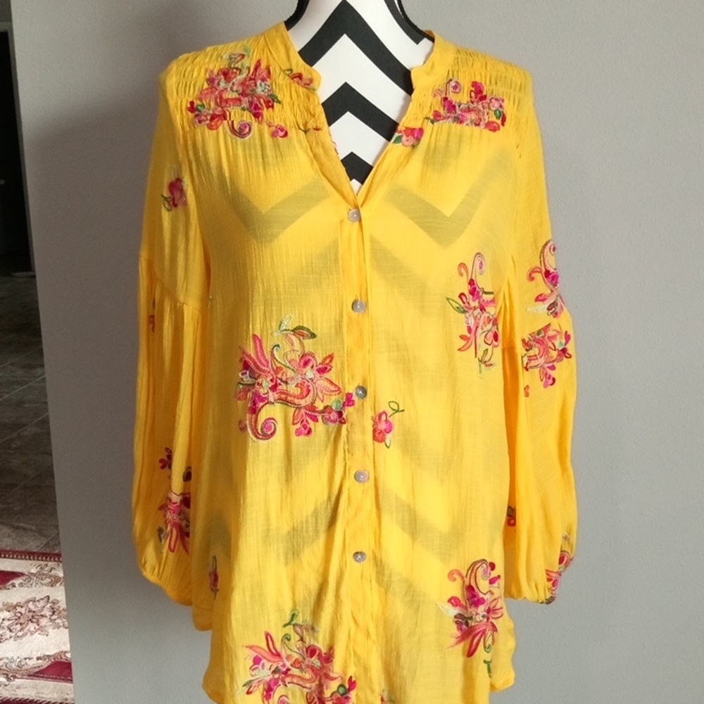 Yellow XL Boho Style Top - Picture 1 of 9